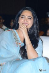 Anushka at Hit Movie Pre Release Event